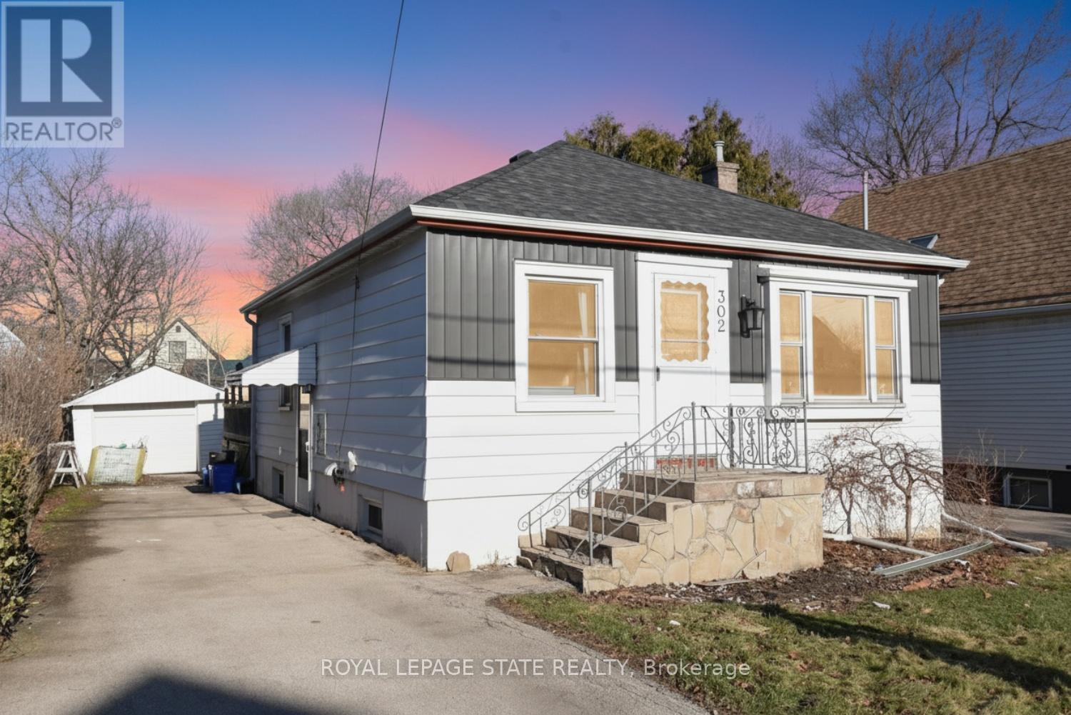Detached at 302 EAST 27TH STREET, Hamilton (Eastmount)