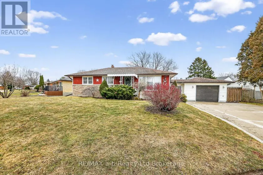 Detached at 23 GLENN AVENUE, Ingersoll