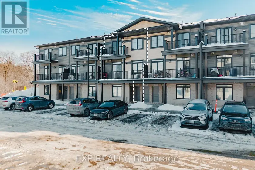Townhouse at 106 LOMOND LANE, Kitchener