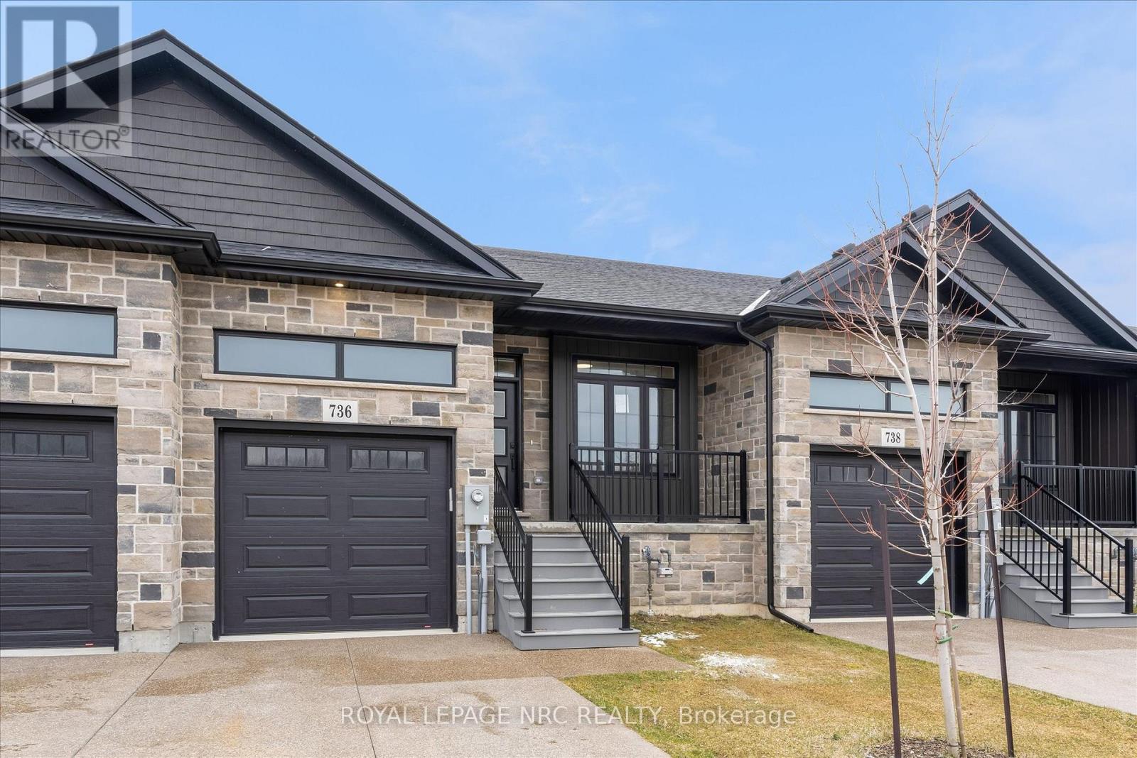 Townhouse at 736 CLARENCE STREET, Port Colborne (Sugarloaf)