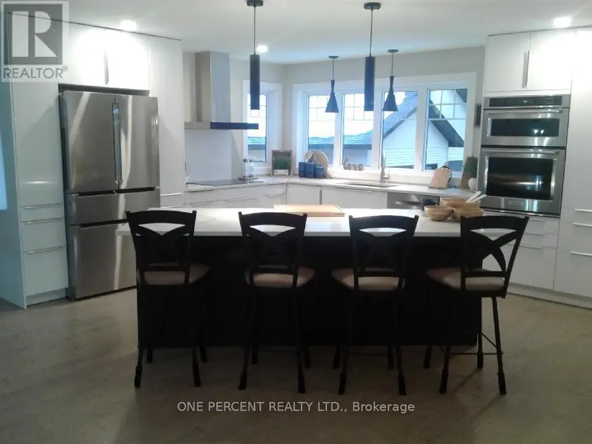 Detached at 1333 WALKER LAKE DRIVE, Lake of Bays