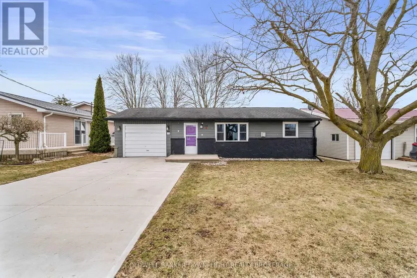 Detached at 161 HURON STREET E, South Huron