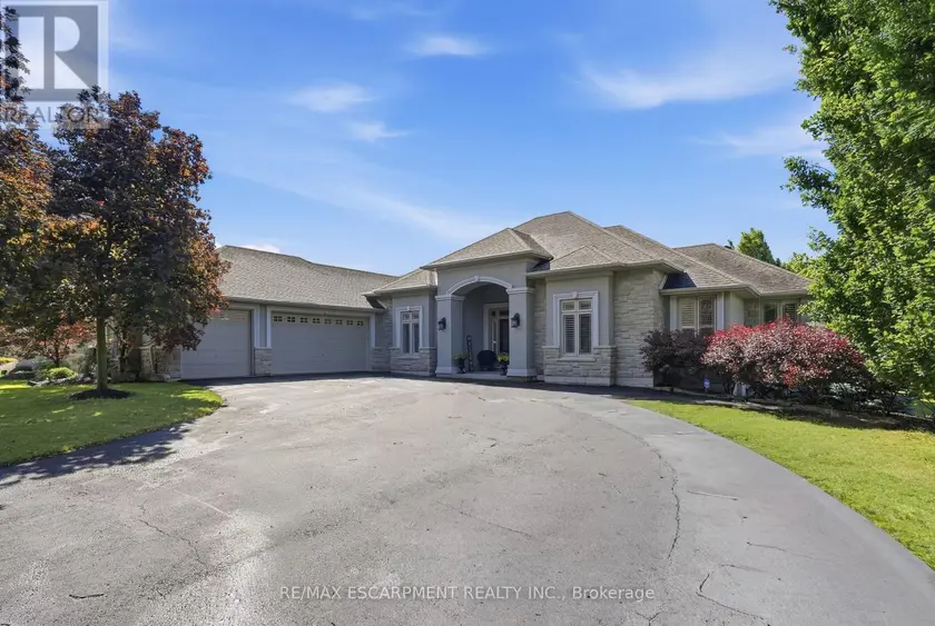 Detached at 1318 CONCESSION 6, Hamilton