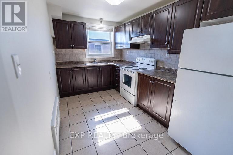 Multiplex at 12 - 143 WESTCHESTER CRESCENT, St. Catharines