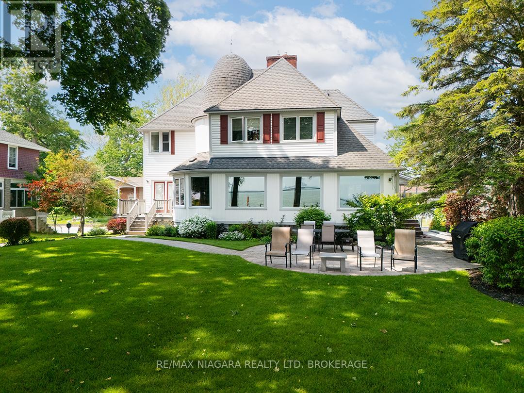 Detached at 101 TENNESSEE AVENUE, Port Colborne (Sugarloaf)