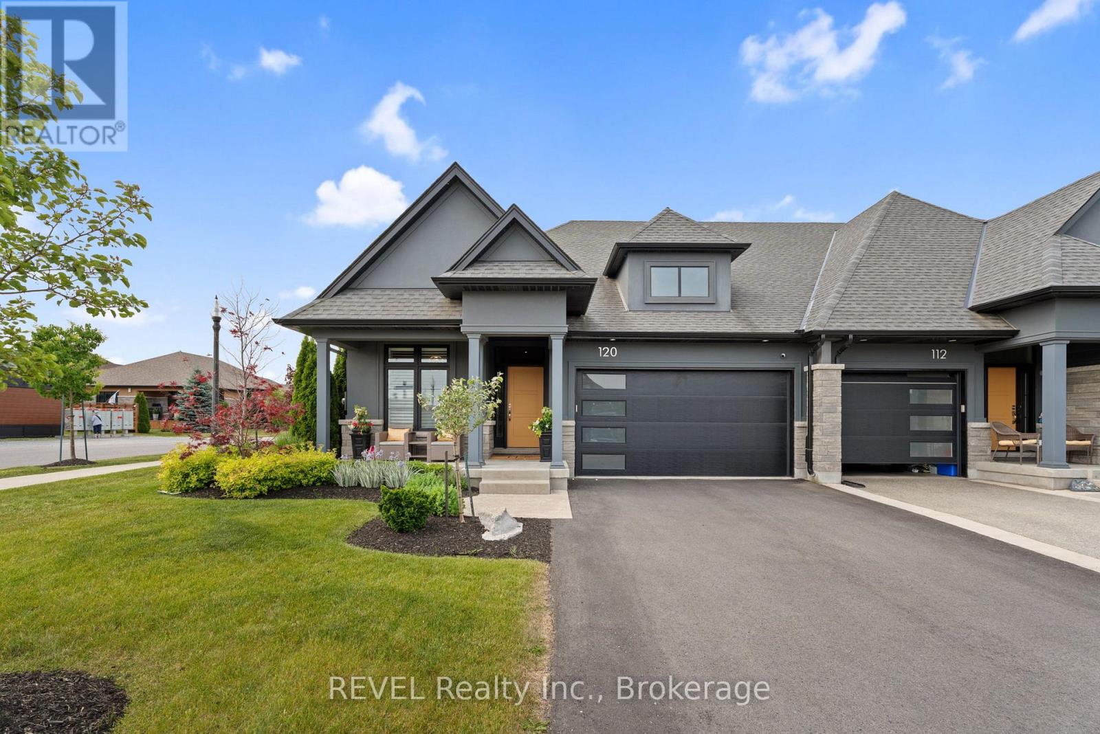 Townhouse at 120 CARRICK TRAIL, Welland (Hwy 406/Welland)