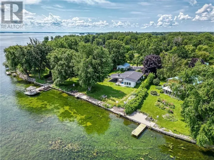 Detached at 20586 OLD MONTREAL ROAD, South Glengarry