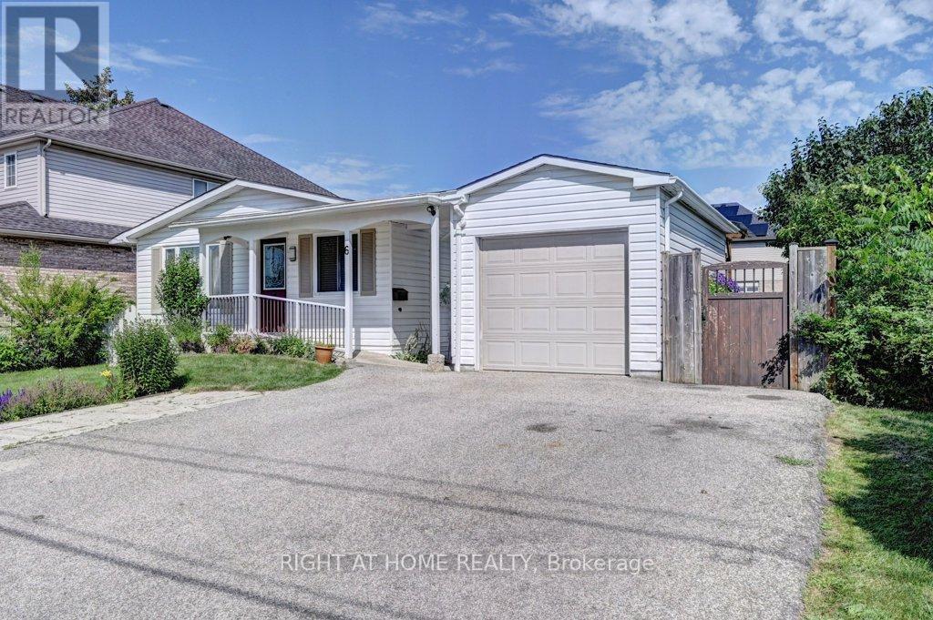 Detached at 6 FERNDALE AVENUE, Guelph (Victoria North)