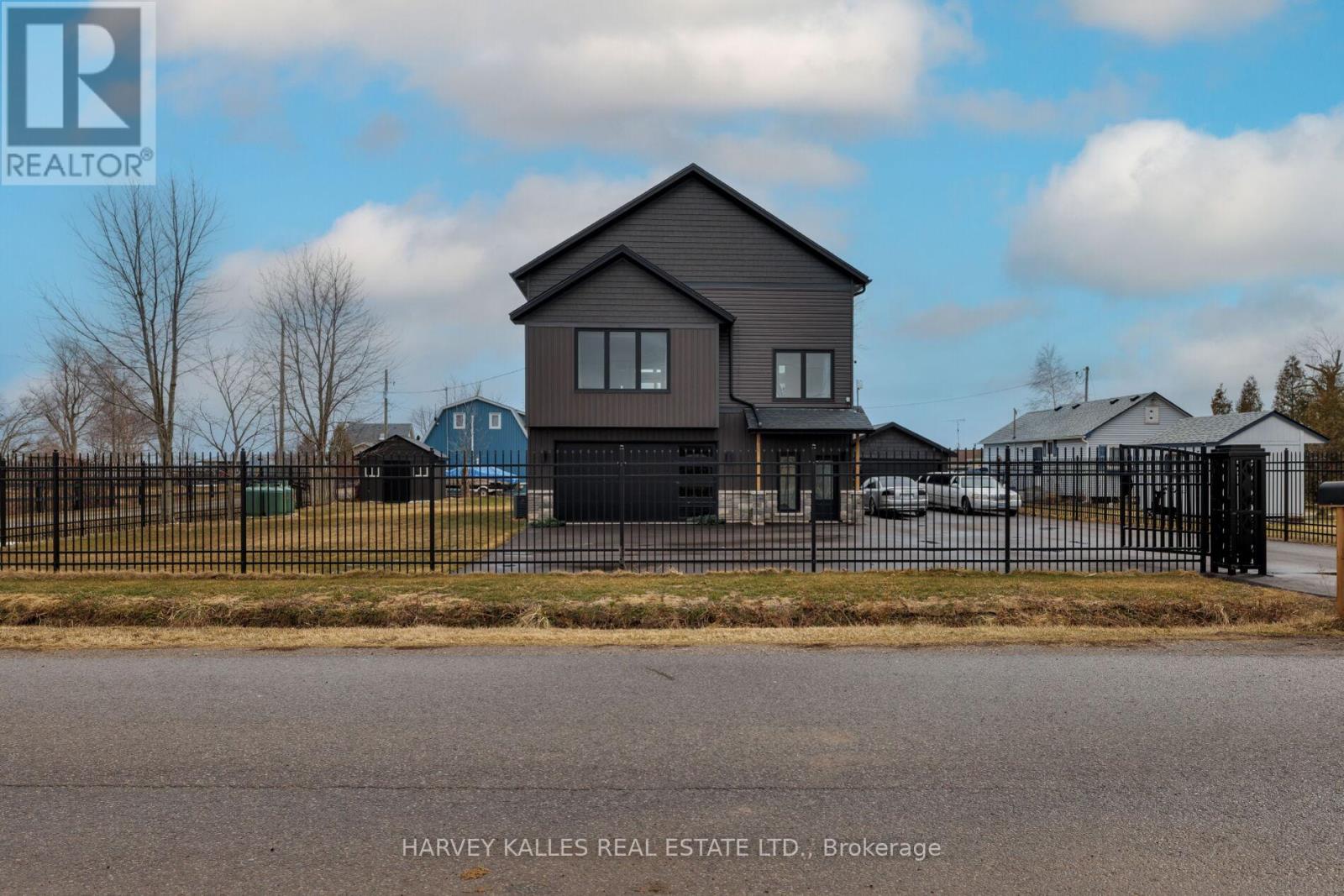 Detached at 3184 LAKESHORE ROAD, Haldimand (Dunnville)