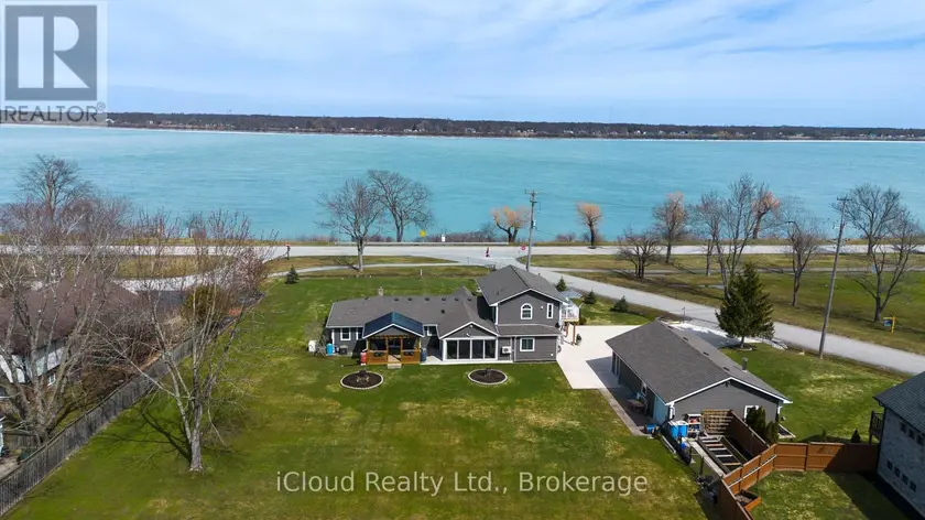 Detached at 4099 NIAGARA PARKWAY, Fort Erie (Black Creek)