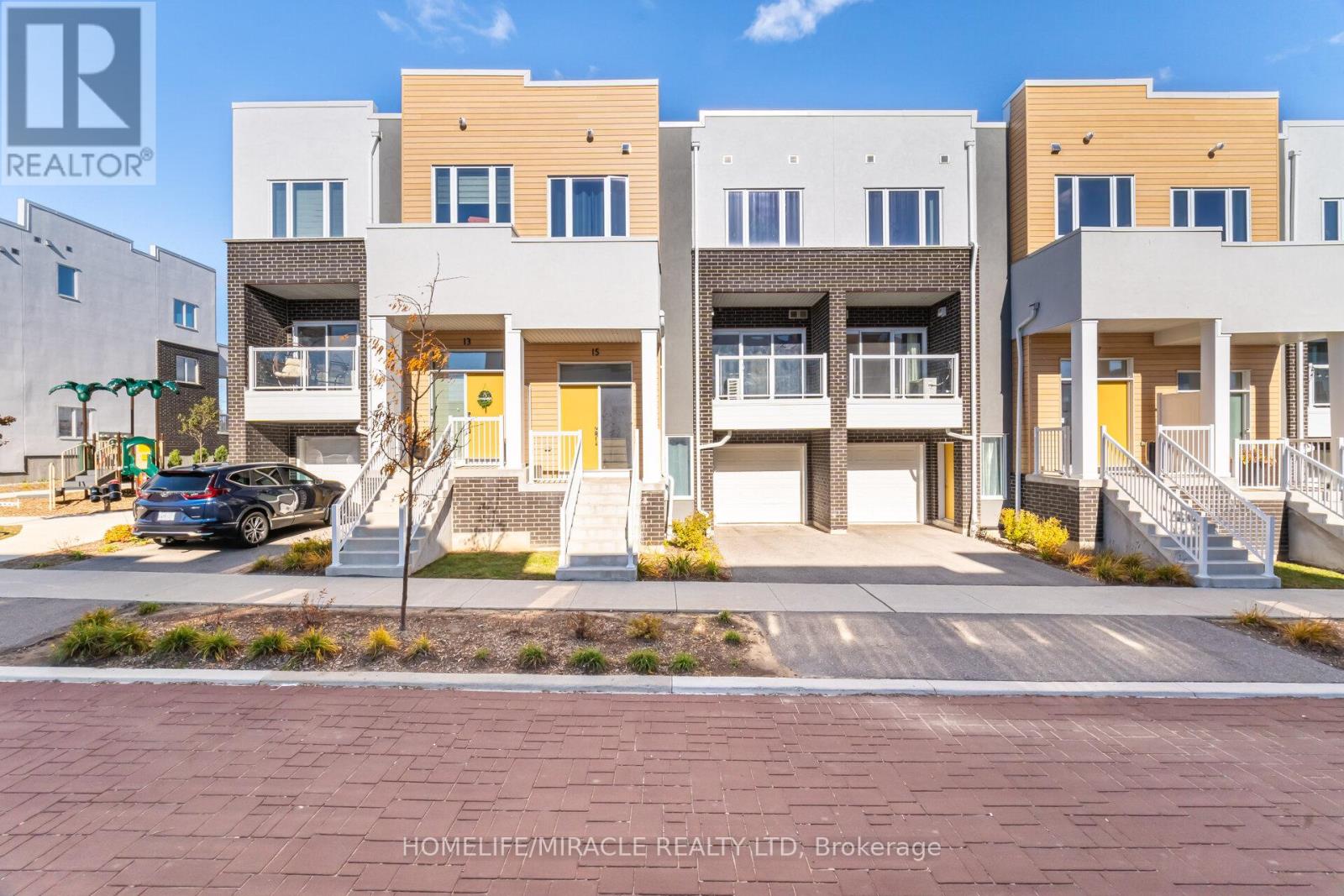 Townhouse at 15 VISIONARY AVENUE, Kitchener