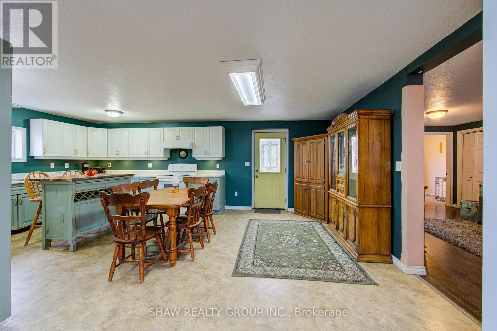 Detached at 853 NORFOLK COUNTY 28 ROAD, Norfolk