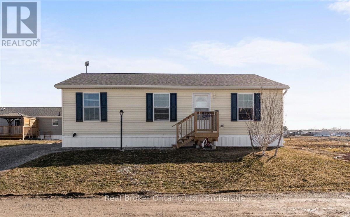 Detached at 10 BENT WILLOW COURT, Haldimand (Nanticoke)