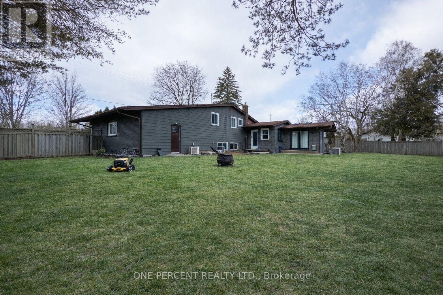 Detached at 100 MONTROSE ROAD, Quinte West