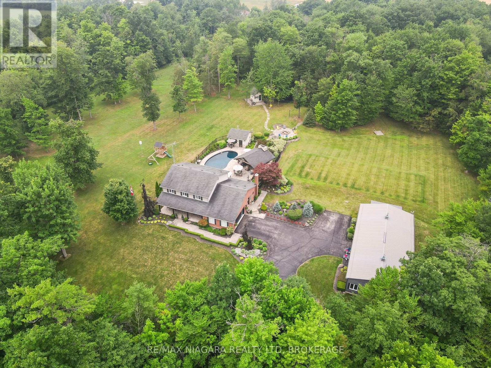 Detached at 2738 MOYER STREET, Pelham (North Pelham)
