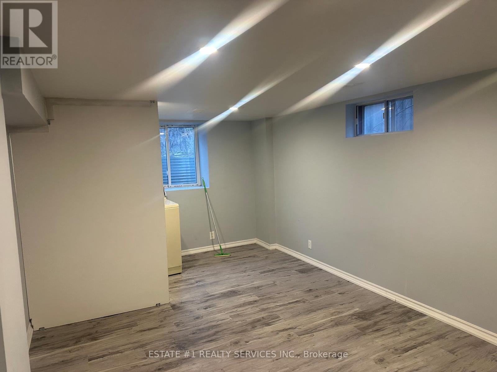 Detached at 176 KENNETH AVENUE, Kitchener