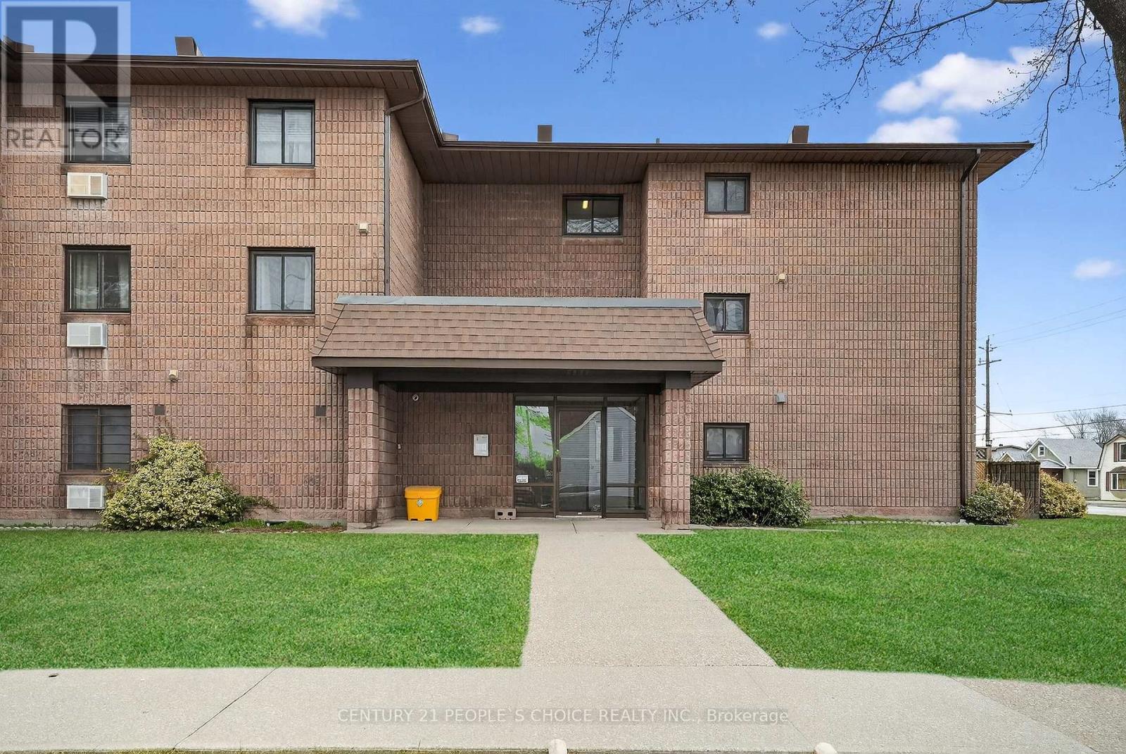 Apartment at 210 - 72 MAIN STREET E, Port Colborne (Bethel)