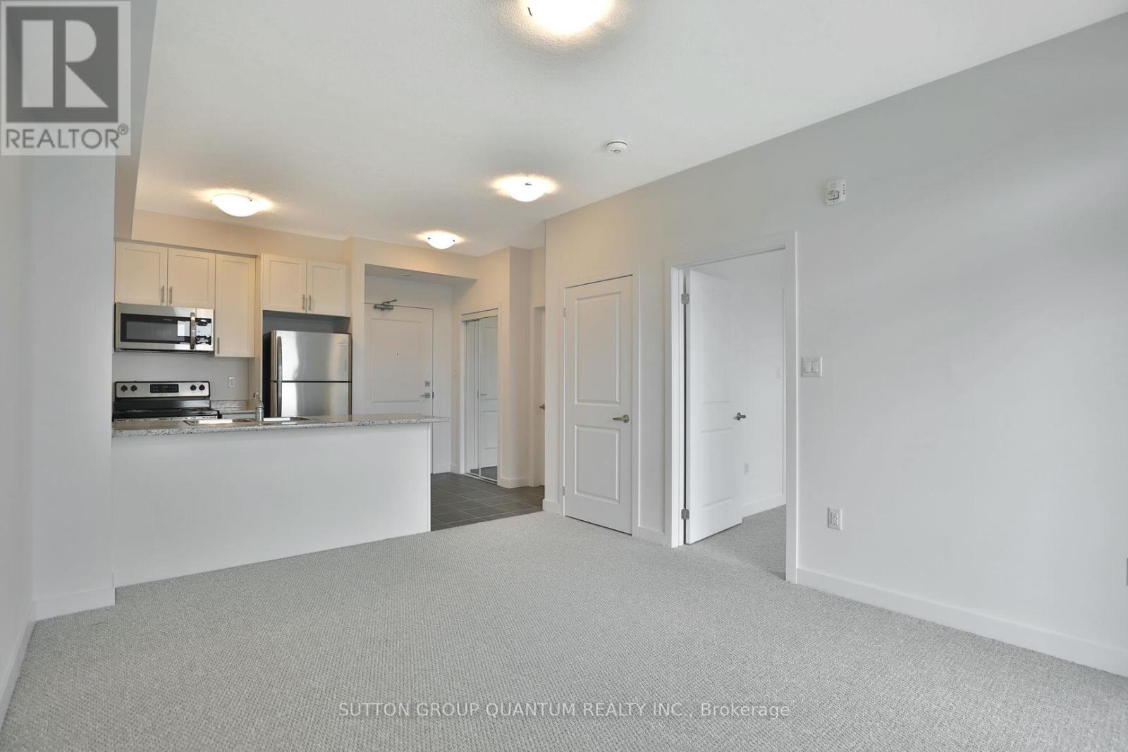 Apartment at 319 - 101 SHOREVIEW PLACE, Hamilton
