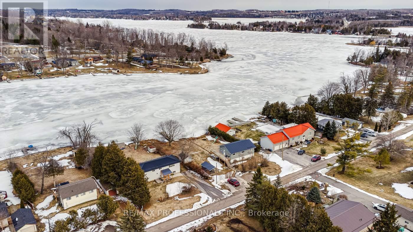 Detached at 22 LAWRENCE STREET N, Kawartha Lakes (Omemee)
