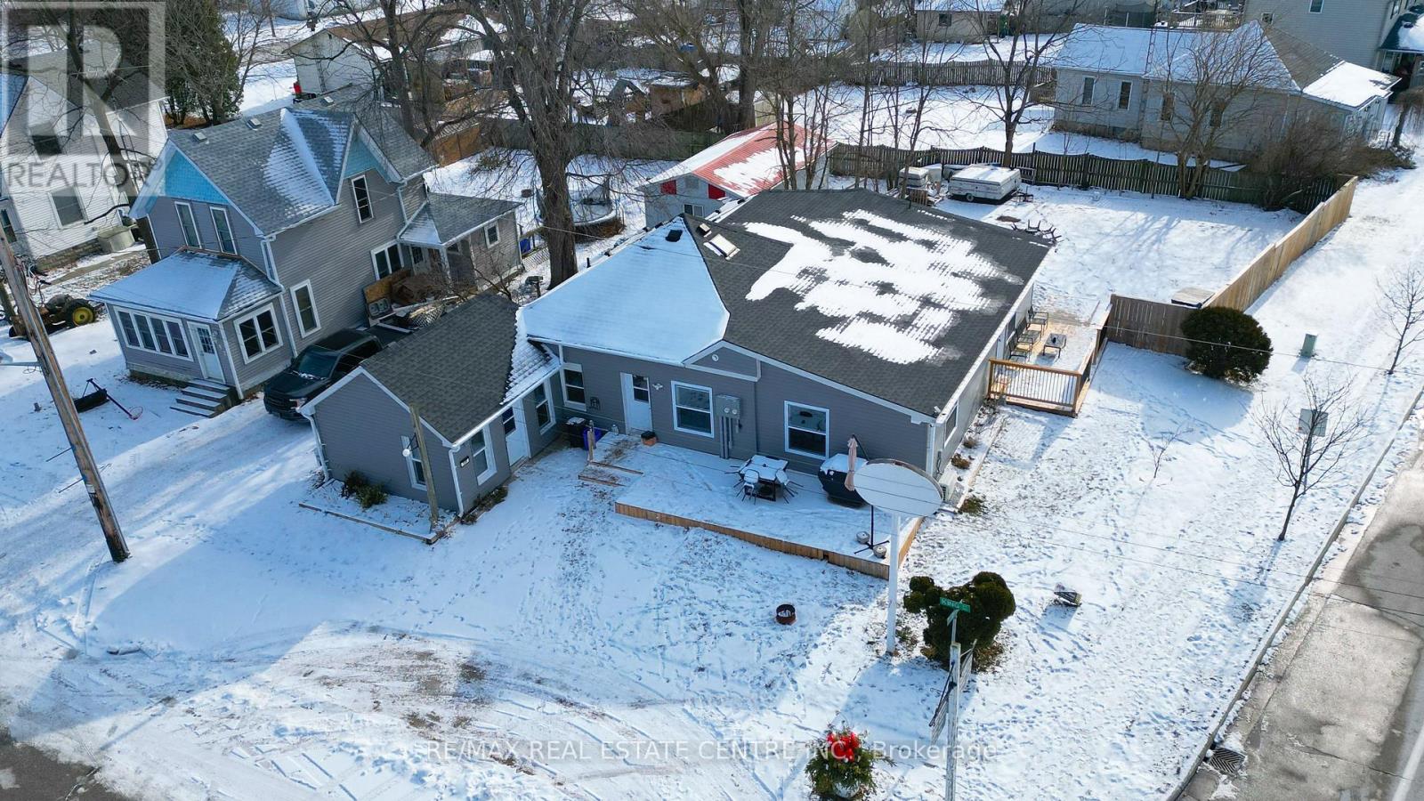 Detached at 159 KING STREET, St. Clair