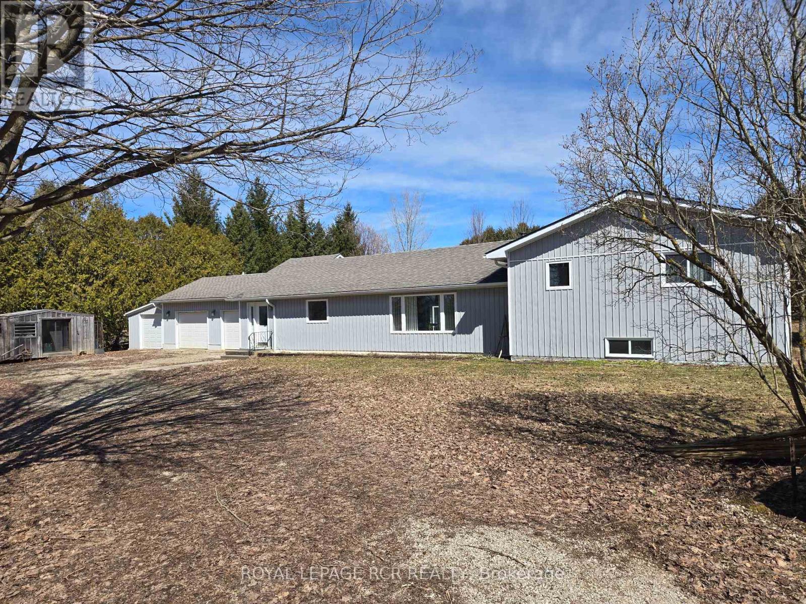 Detached at 775737 10 HIGHWAY, Chatsworth