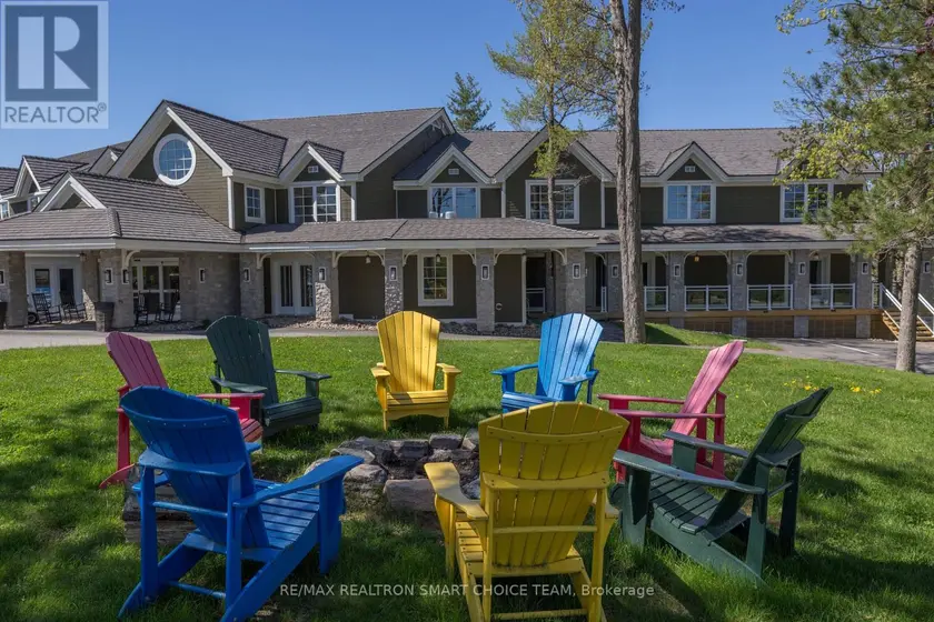 Apartment at L204-A1&B1 - 1869 MUSKOKA 118 ROAD W, Muskoka Lakes