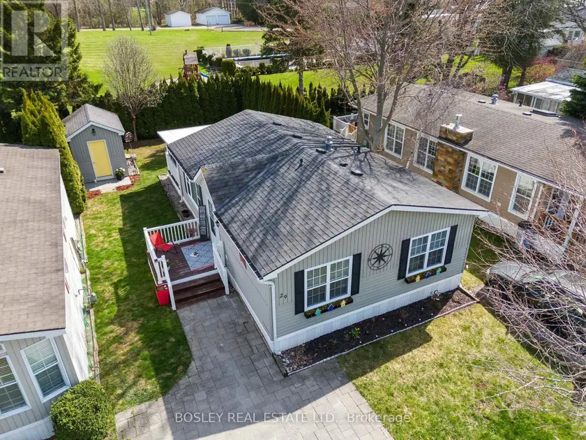Detached at 29 ROWAN RD - 77307 BLUEWATER HIGHWAY, Bluewater