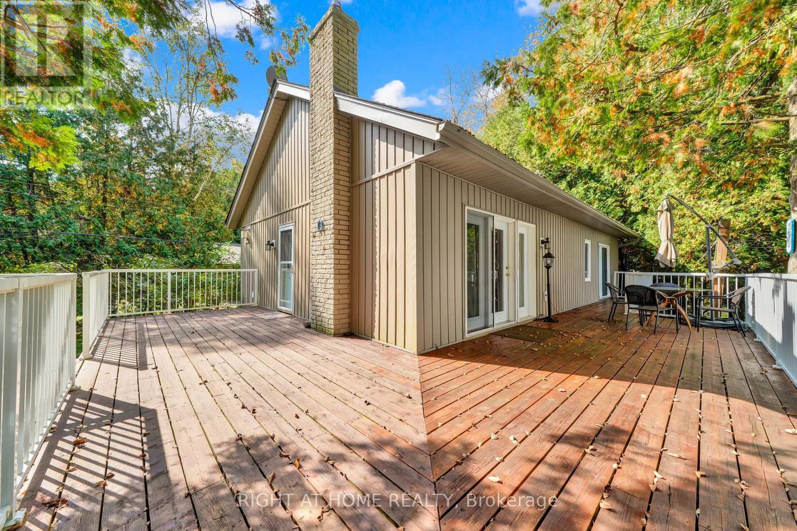 Detached at 135 BROWNS LANE, Georgian Bluffs
