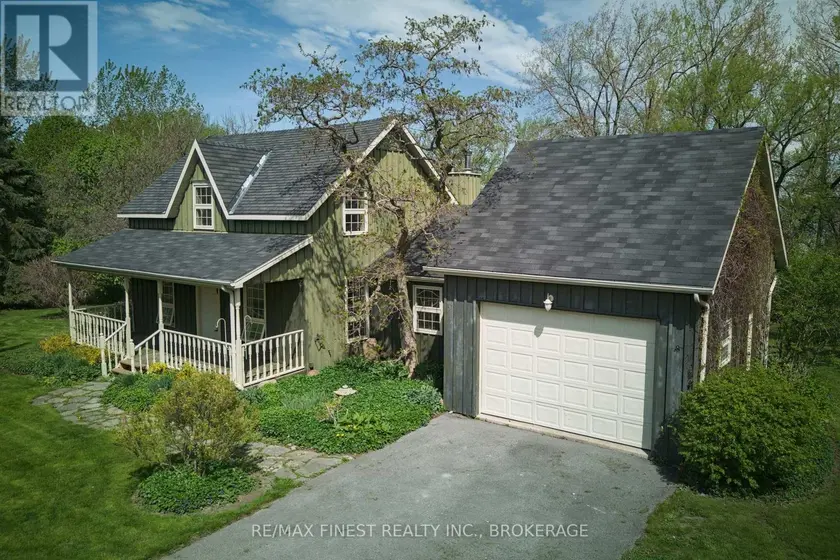 Detached at 9910 FRONT ROAD, Loyalist