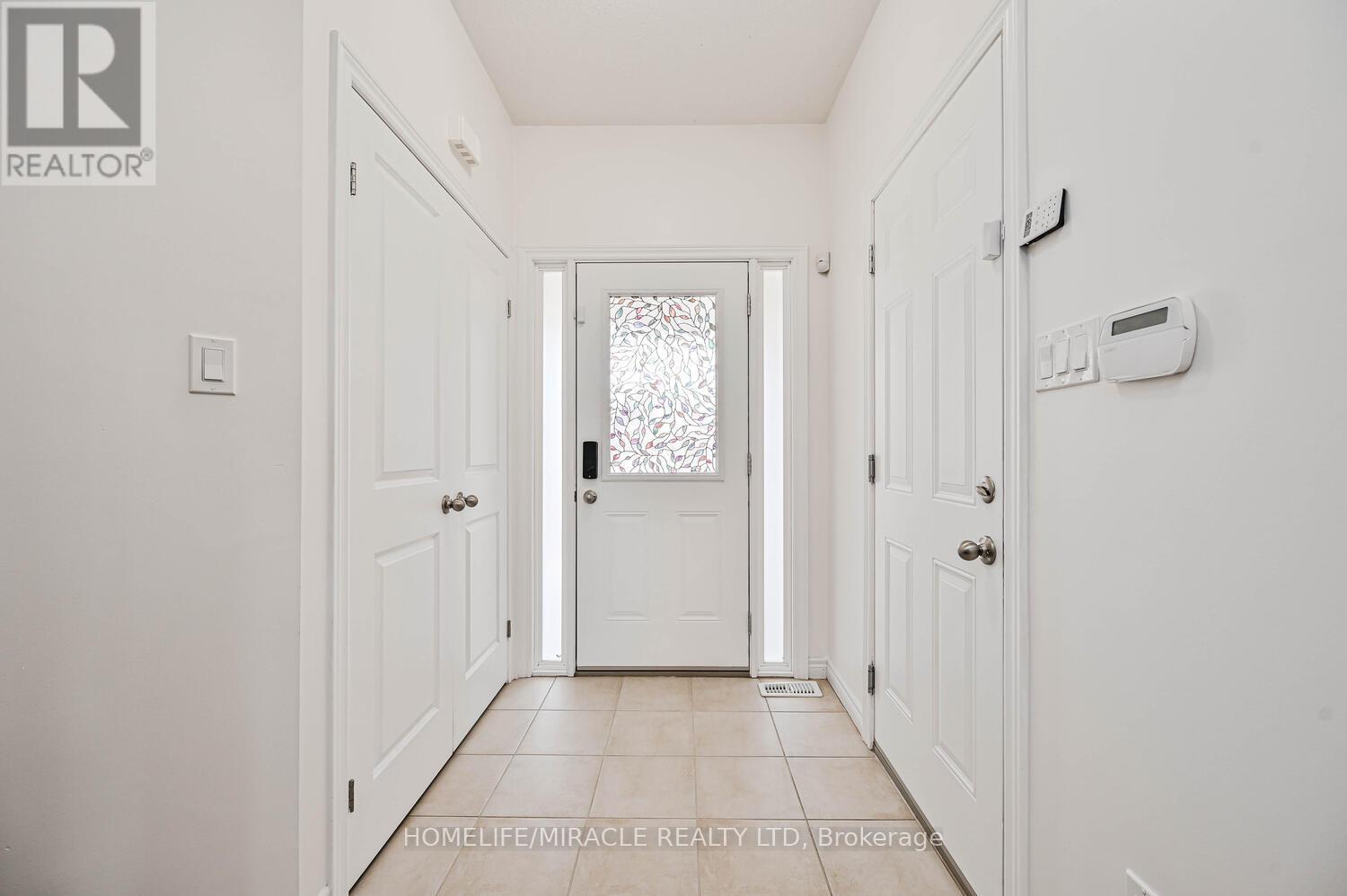 Townhouse at 23 PINOT CRESCENT, Hamilton