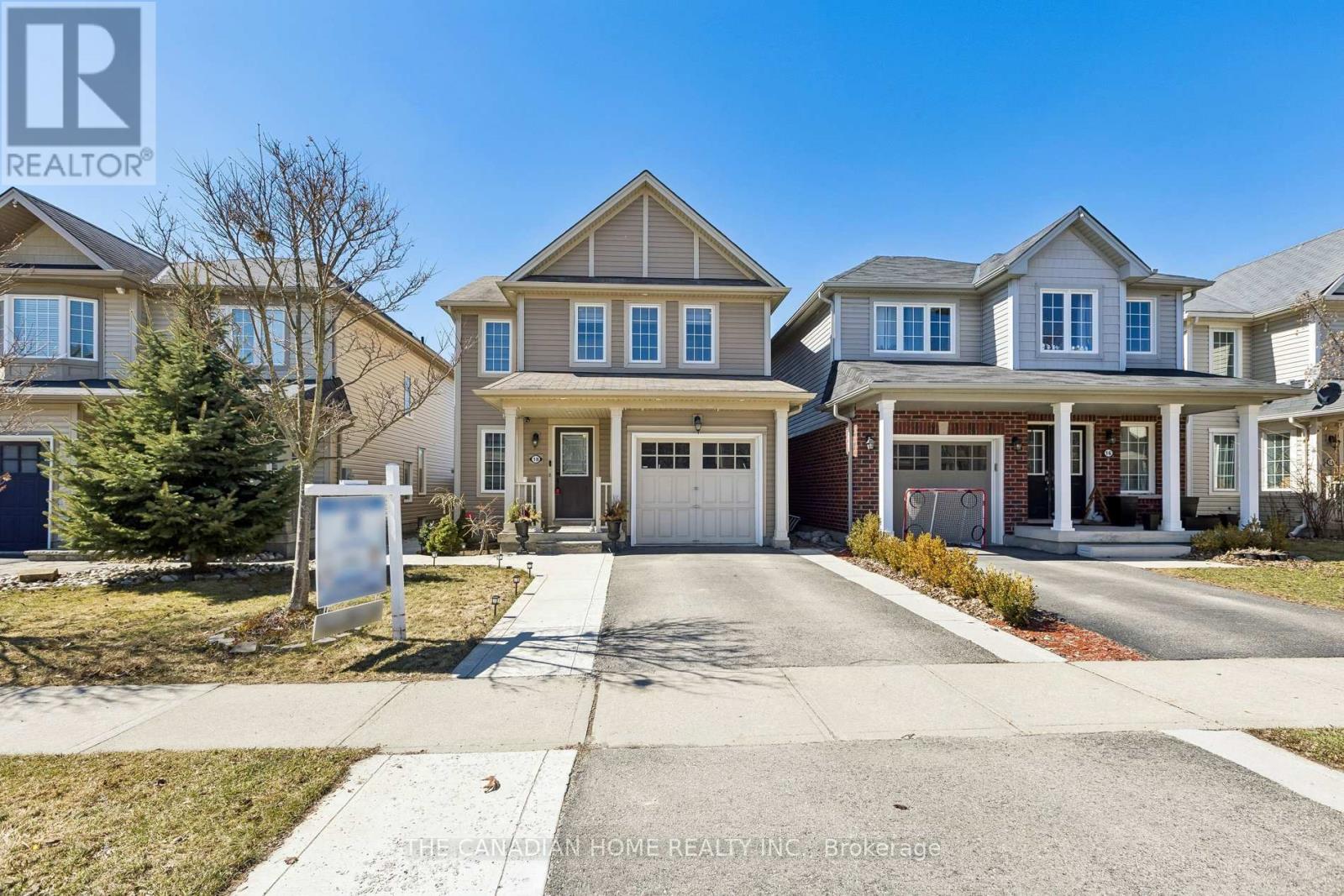 Detached at 18 MERRITT LANE, Brantford