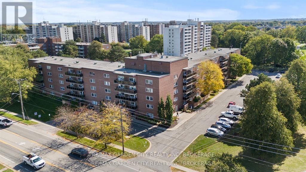 Apartment at 517 - 196 SCOTT STREET, St. Catharines