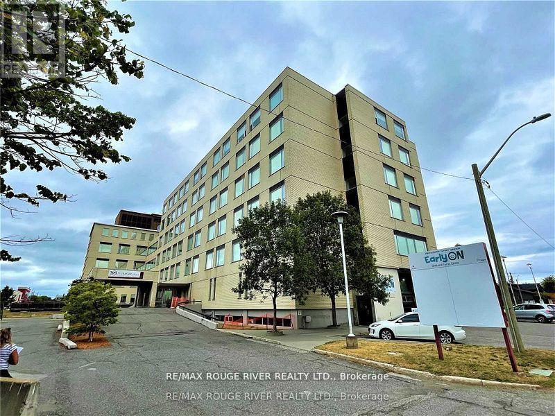 Multiplex at 325 ARCHIBALD STREET S, Thunder Bay