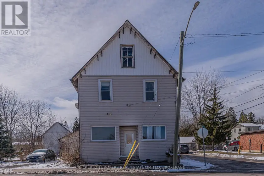 Multiplex at 1064 PRINCE STREET, Lansdowne Village