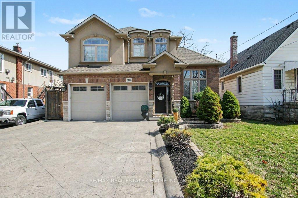 Detached at 284 NORMANHURST AVENUE, Hamilton (Normanhurst)