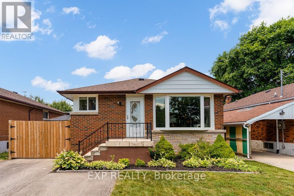 Detached at 42 TERRACE DRIVE, Hamilton (Balfour)