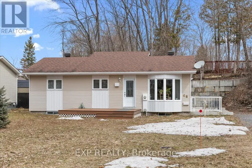 Detached at 46 DUFOUR STREET, Champlain