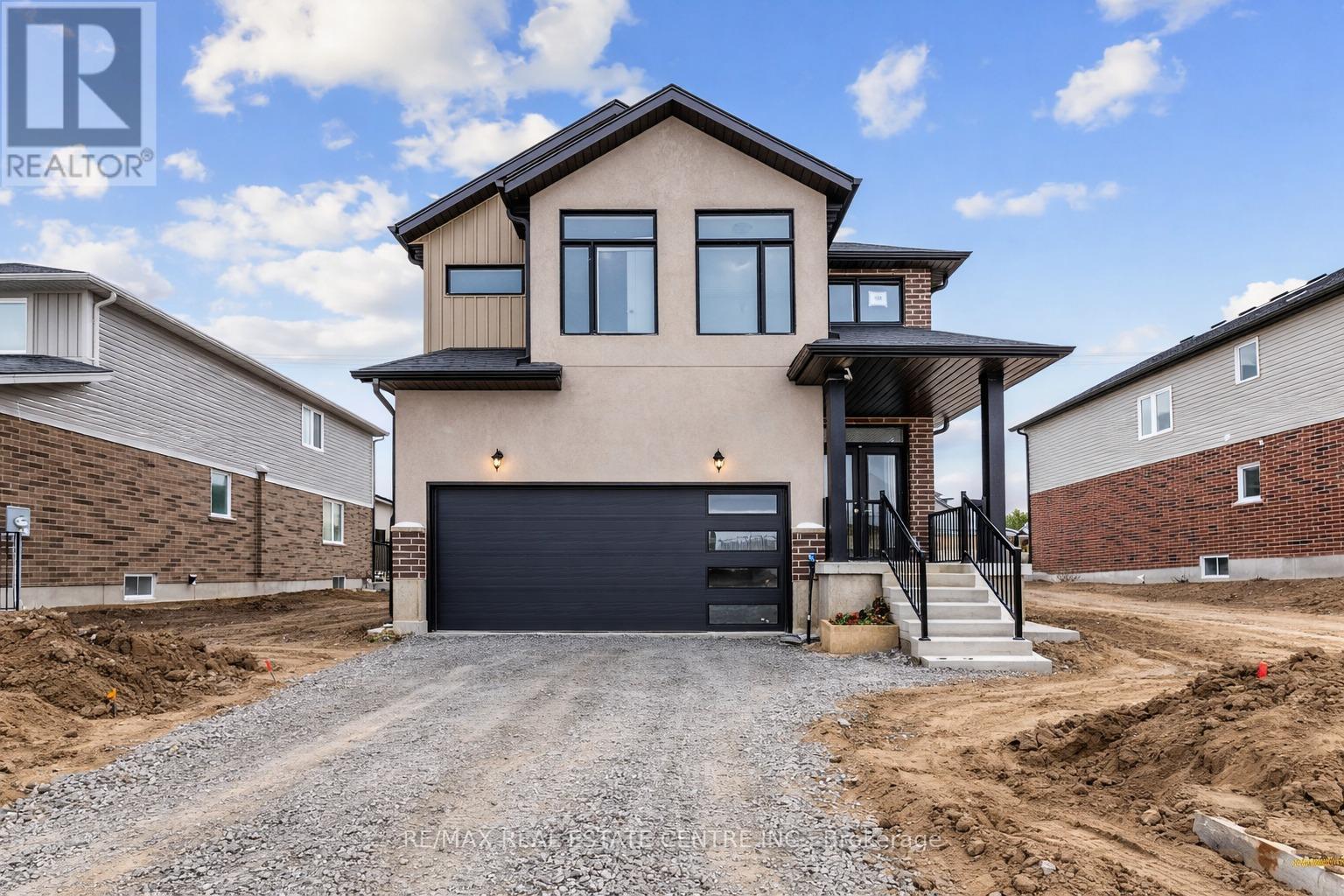 Detached at 123 MAPLE STREET, Mapleton (Drayton)