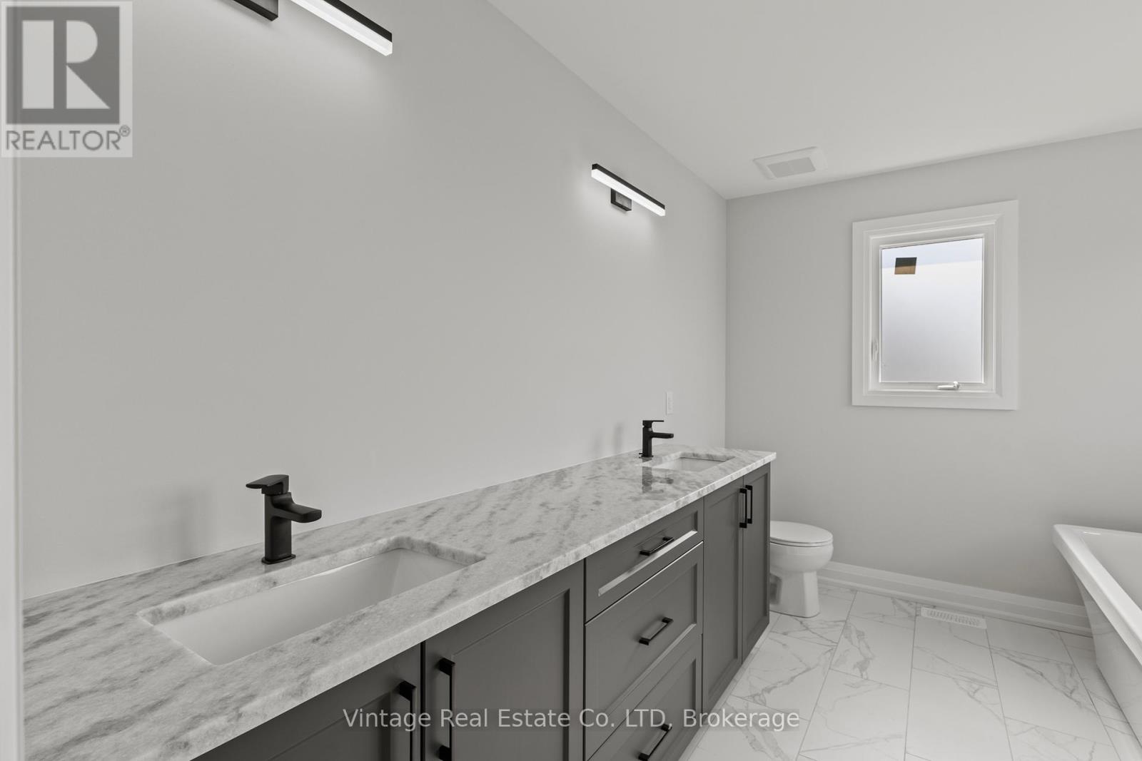 Detached at 7455 MAJESTIC TRAIL, Niagara Falls