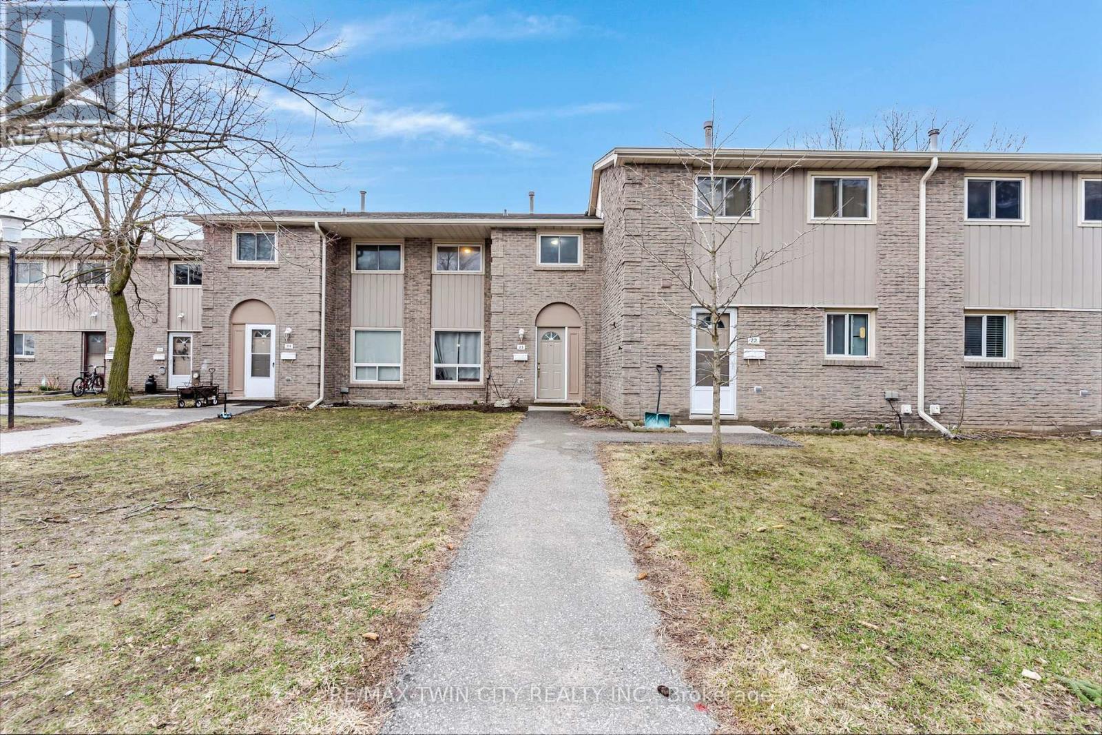 Townhouse at 23 - 25 UPPER CANADA DRIVE, Kitchener