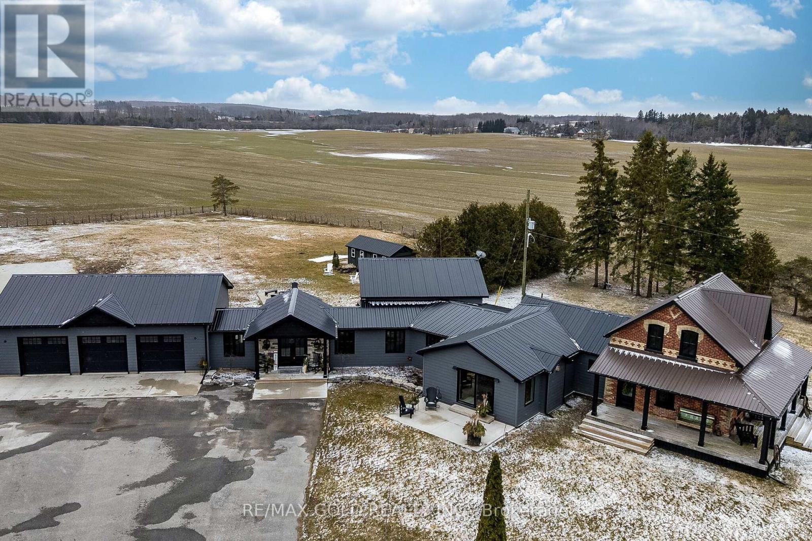 Detached at 408082 GREY4 ROAD, Grey Highlands