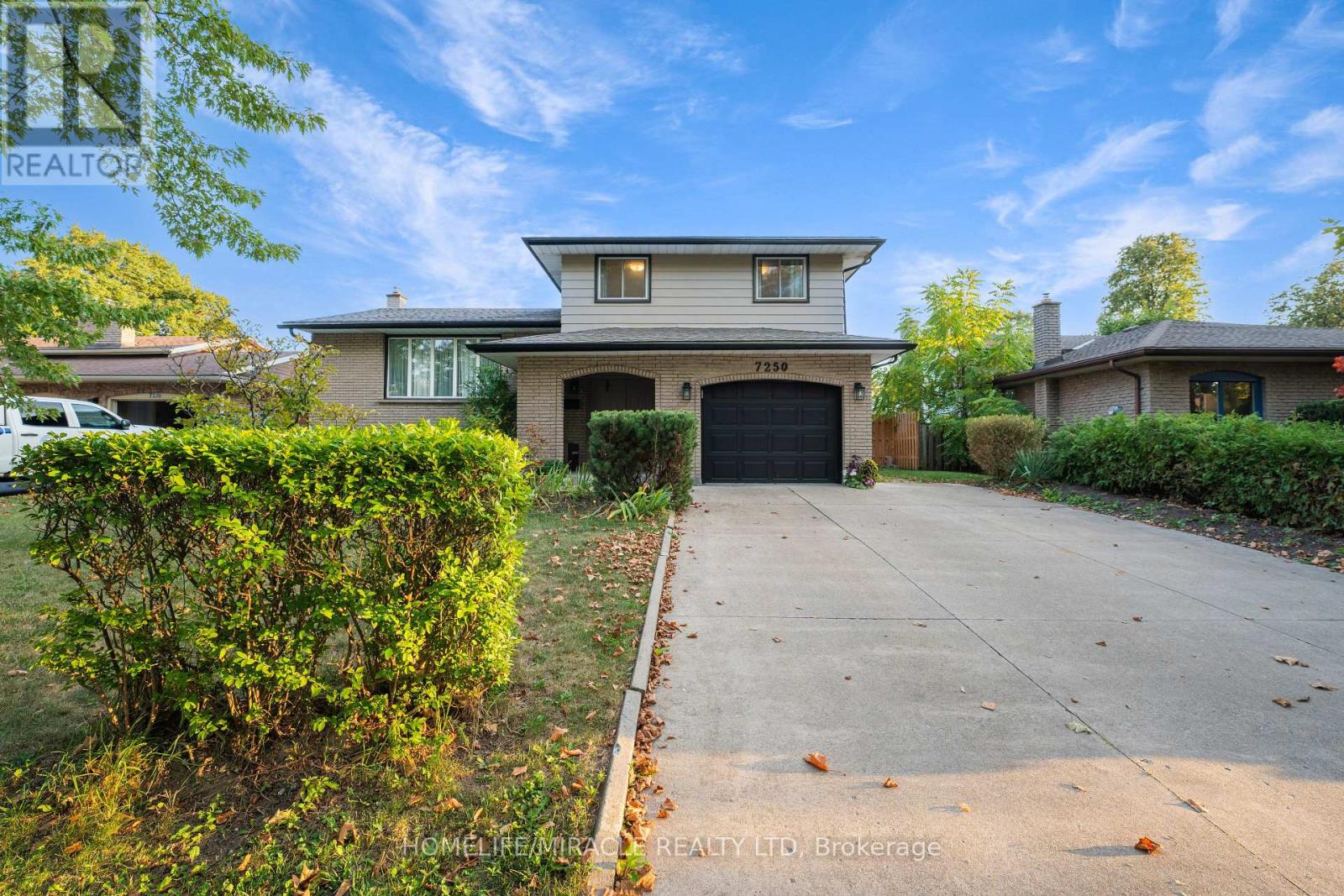 Detached at 7250 MAYWOOD STREET, Niagara Falls (Morrison)