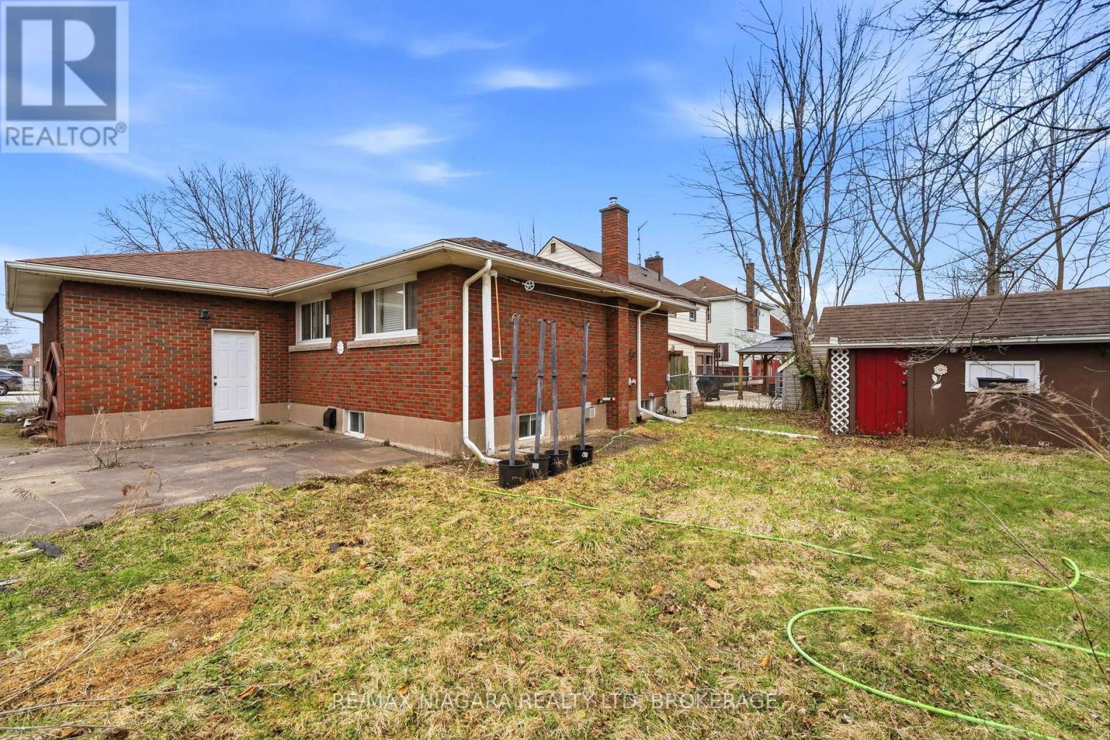 Detached at 4975 HOMEWOOD AVENUE, Niagara Falls