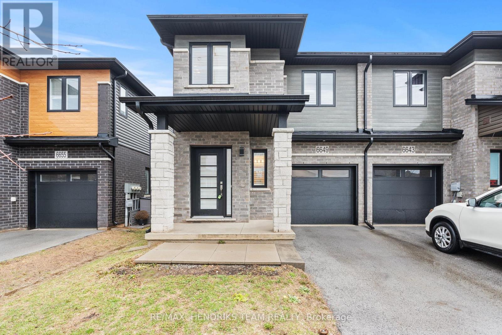 Townhouse at 6649 CROPP STREET, Niagara Falls (Morrison)