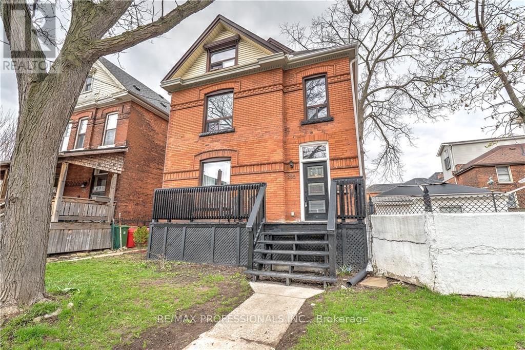 Multiplex at 285 HESS STREET S, Hamilton (Durand)