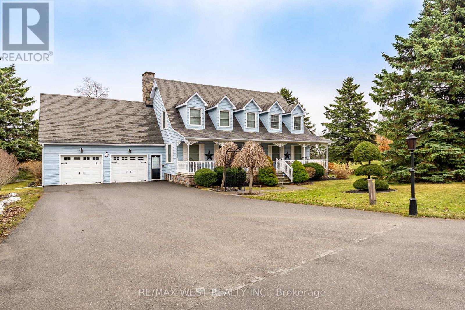 Detached at 17 FOREST HILL DRIVE, Hamilton Township
