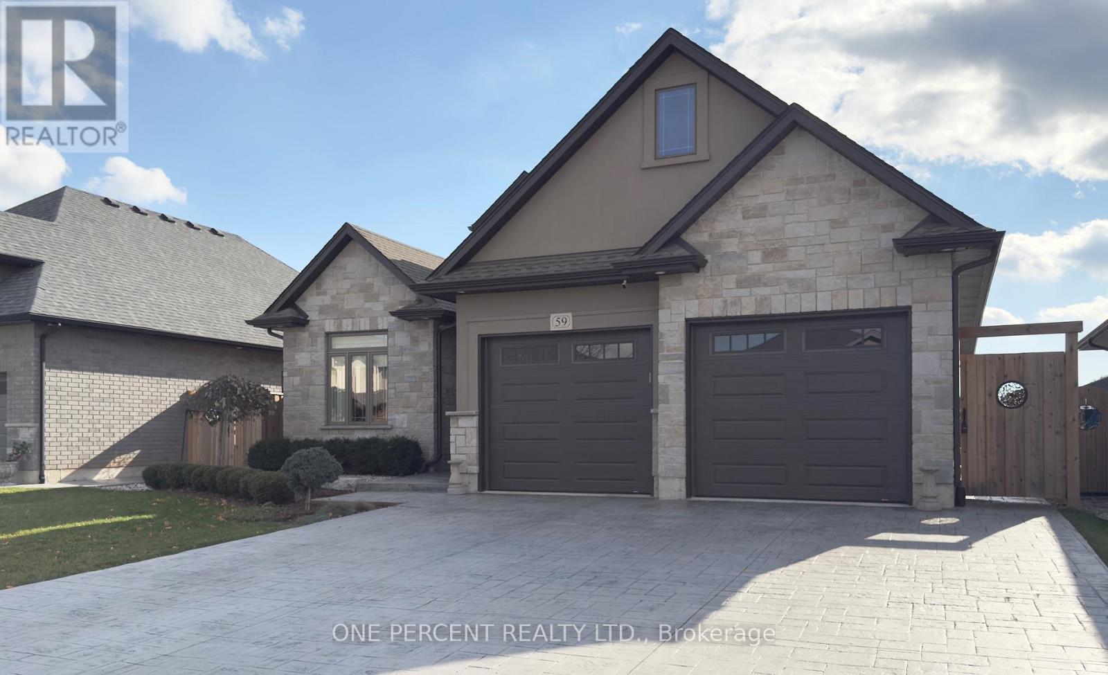 Detached at 59 JULIA DRIVE, Welland (Coyle Creek)
