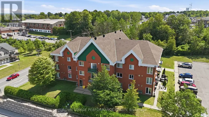 Apartment at 122 - 1101 CLEMENT STREET, Hawkesbury