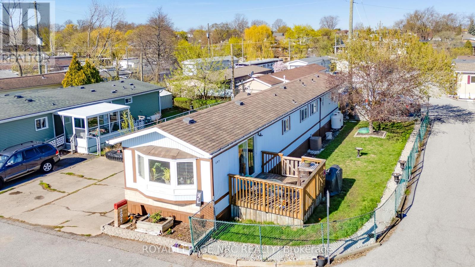 Detached at 297 - 241 ST. PAUL STREET, St. Catharines (Western Hill)