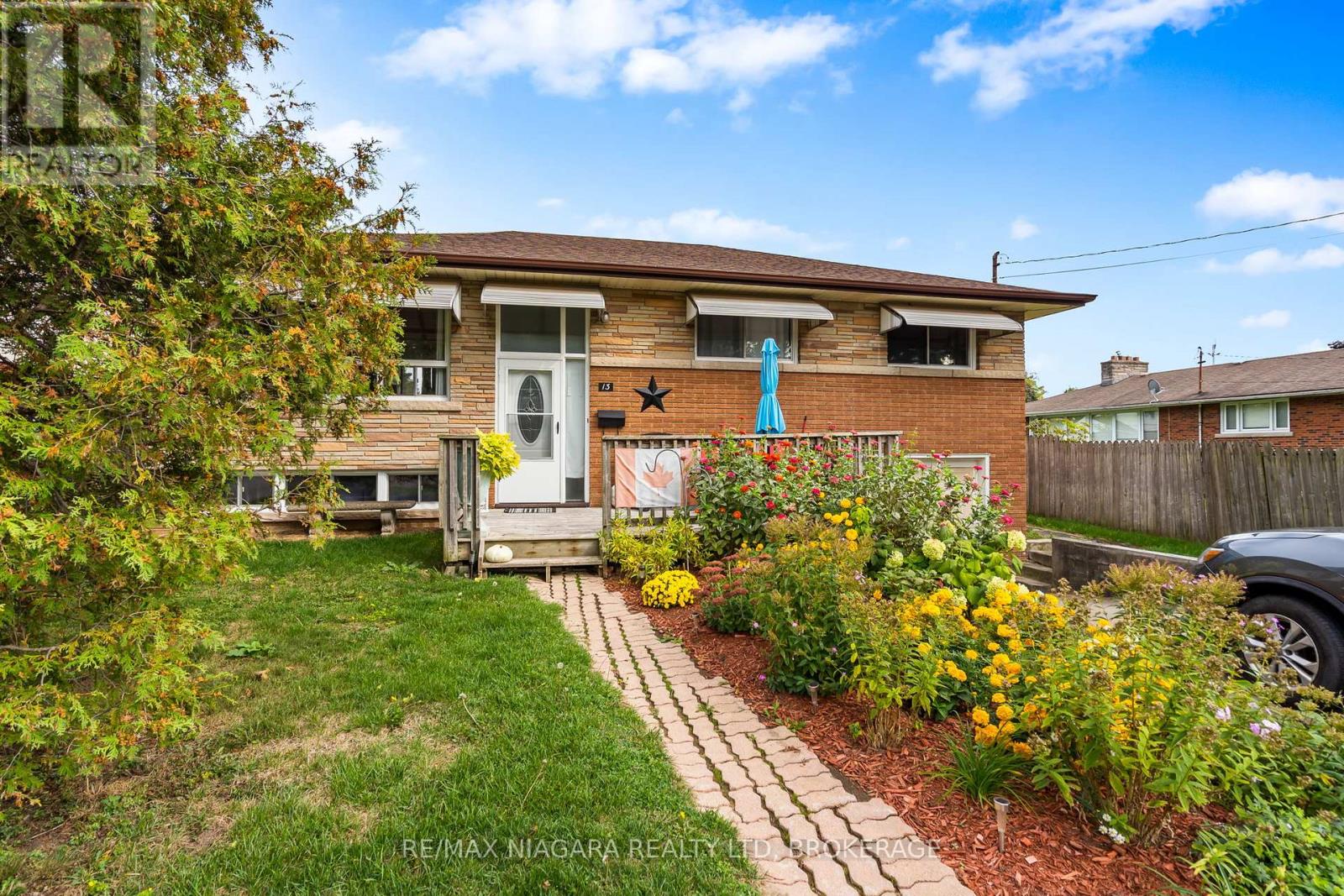 Detached at 13 RIDGEWOOD AVENUE, Port Colborne
